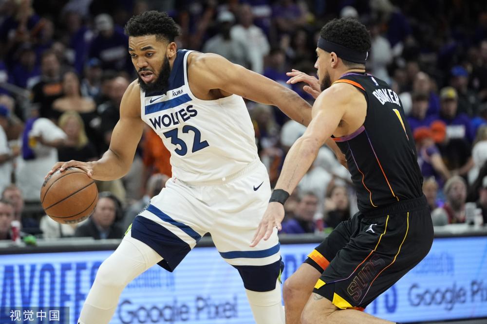 是两人在训 是两人在训