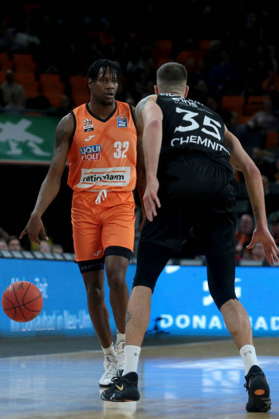 是恩里克和 是恩里克和