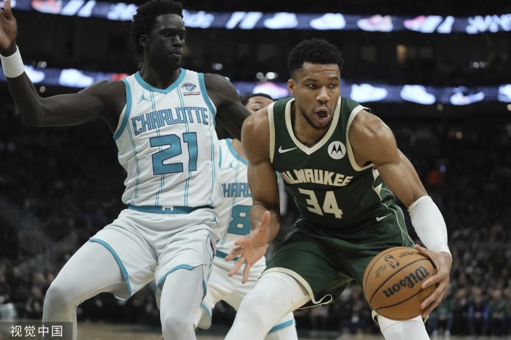 随着世界斯 随着世界斯